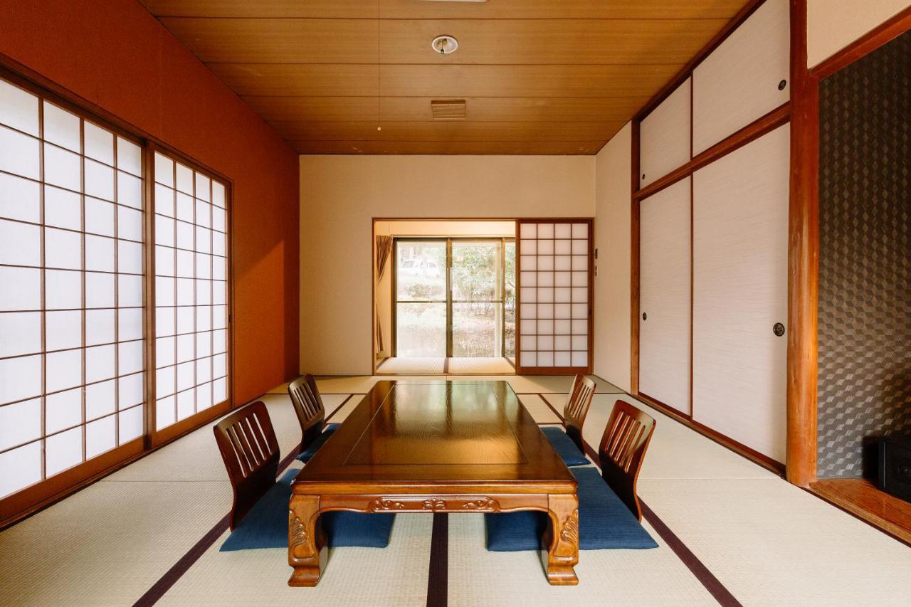 Hisaeya Ryokan Fujioka Exteriör bild
